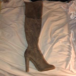 Knee suede high boots